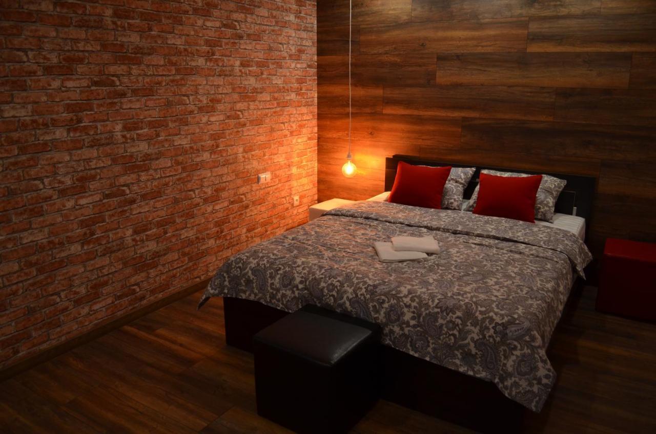 Guest House Kak Doma Брест Екстериор снимка